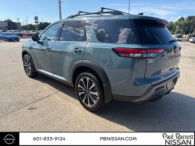 2026 Nissan Pathfinder Platinum