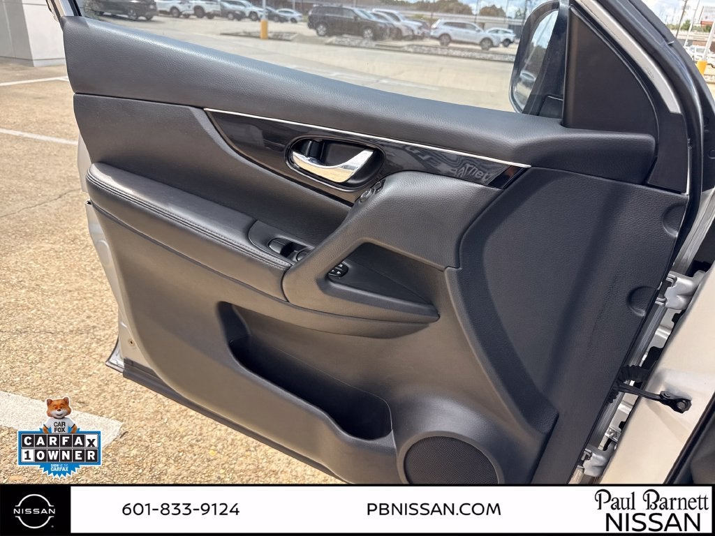 2017 Nissan Rogue Sport SL