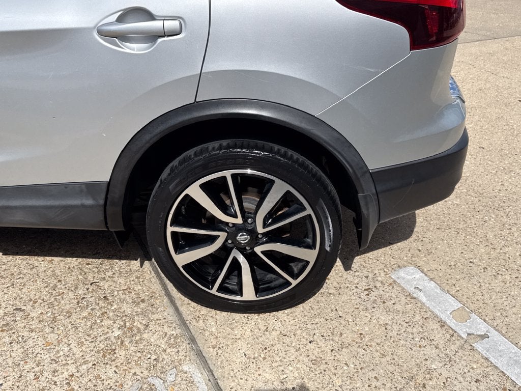 2017 Nissan Rogue Sport SL