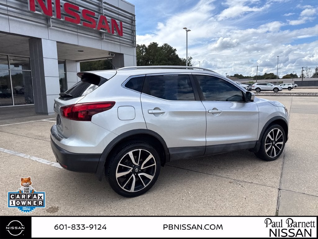 2017 Nissan Rogue Sport SL
