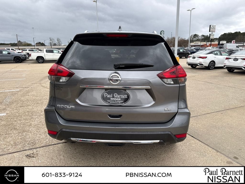 2017 Nissan Rogue SL