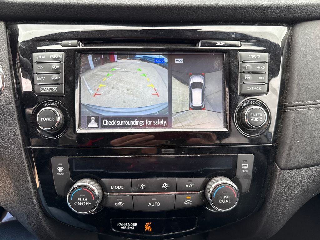 2017 Nissan Rogue SL