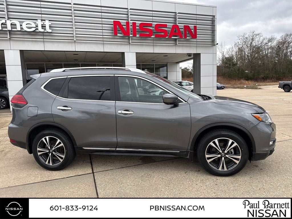 2017 Nissan Rogue SL
