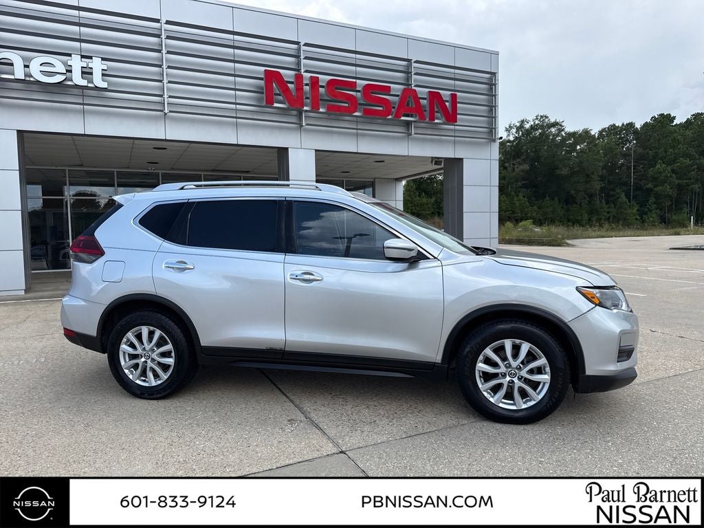 2018 Nissan Rogue SV