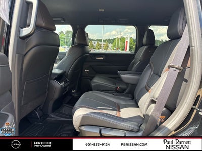 2025 Nissan Armada SL