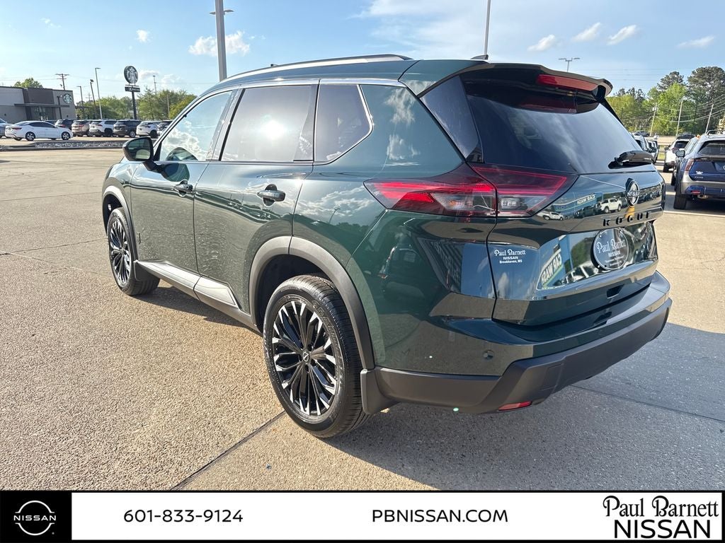 2026 Nissan Rogue Dark Armor