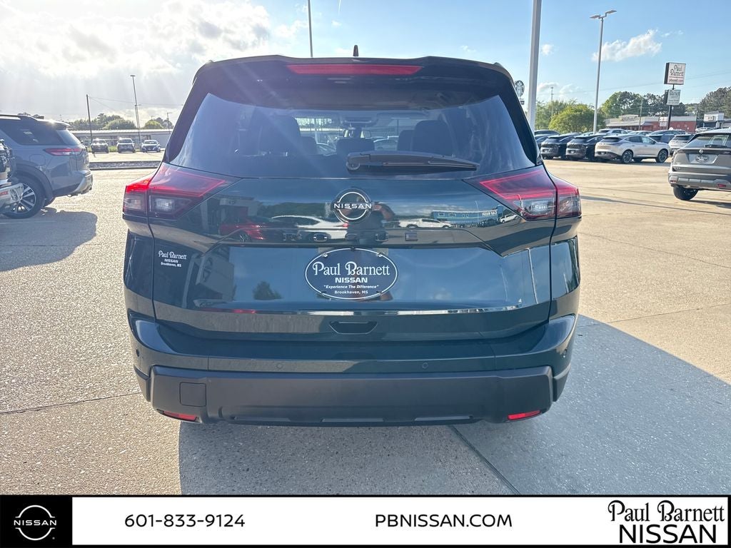 2026 Nissan Rogue Dark Armor