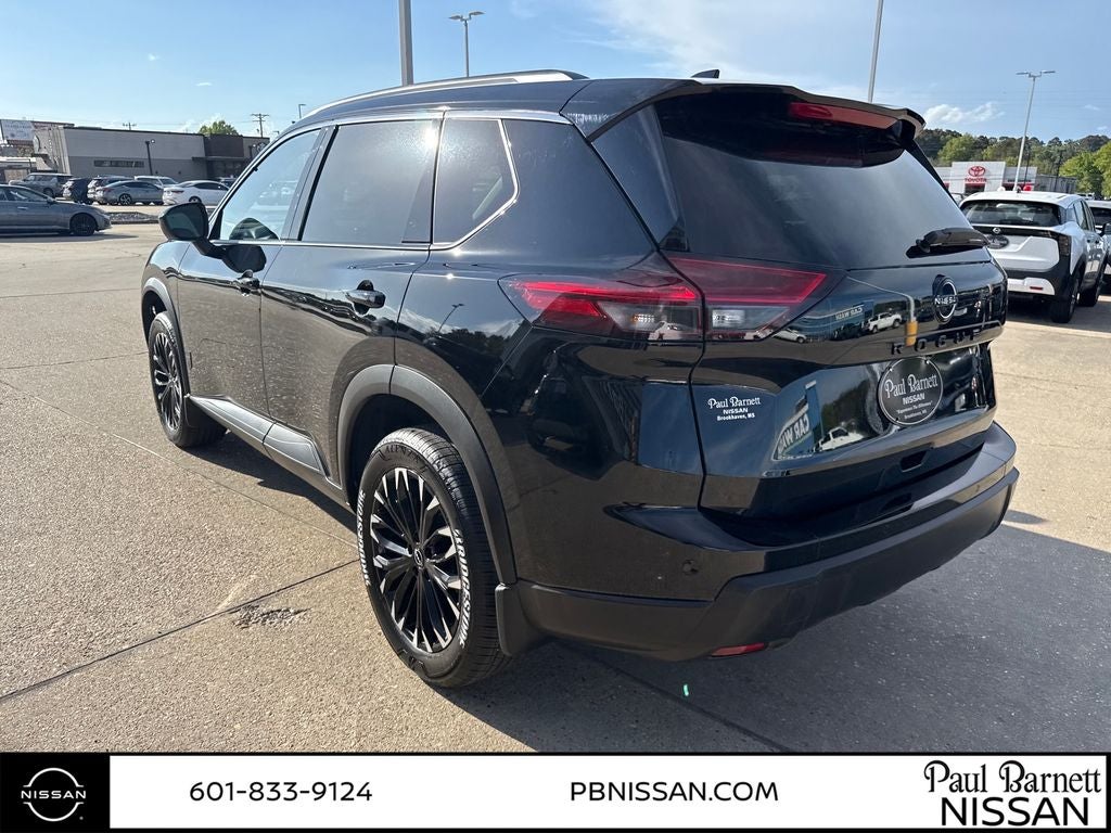 2026 Nissan Rogue Dark Armor