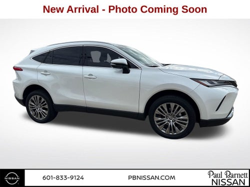 2023 Toyota Venza XLE