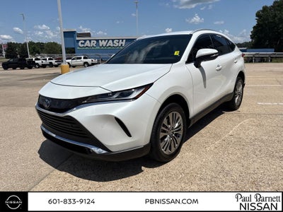 2023 Toyota Venza XLE