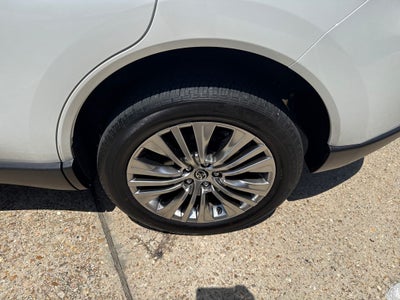 2023 Toyota Venza XLE