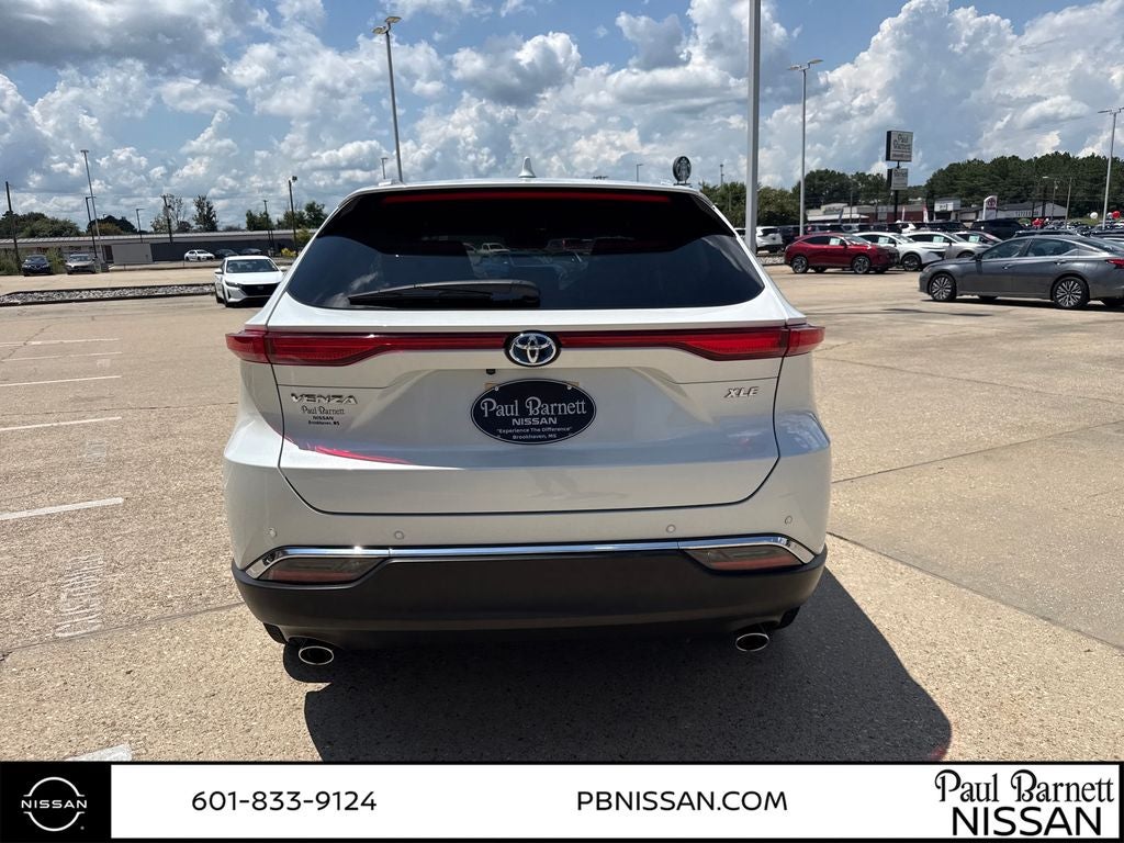 2023 Toyota Venza XLE