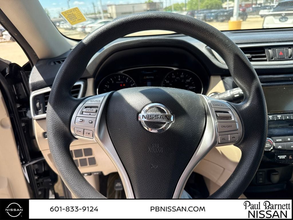 2016 Nissan Rogue SV